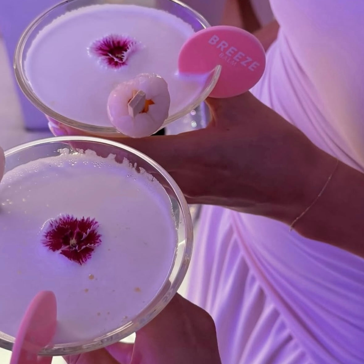 Custom branded drink tags for events, acrylic cocktail glass tags with logo, personalised drink markers for weddings and parties, reusable glass tags for branding and guest identification, luxury event styling accessories