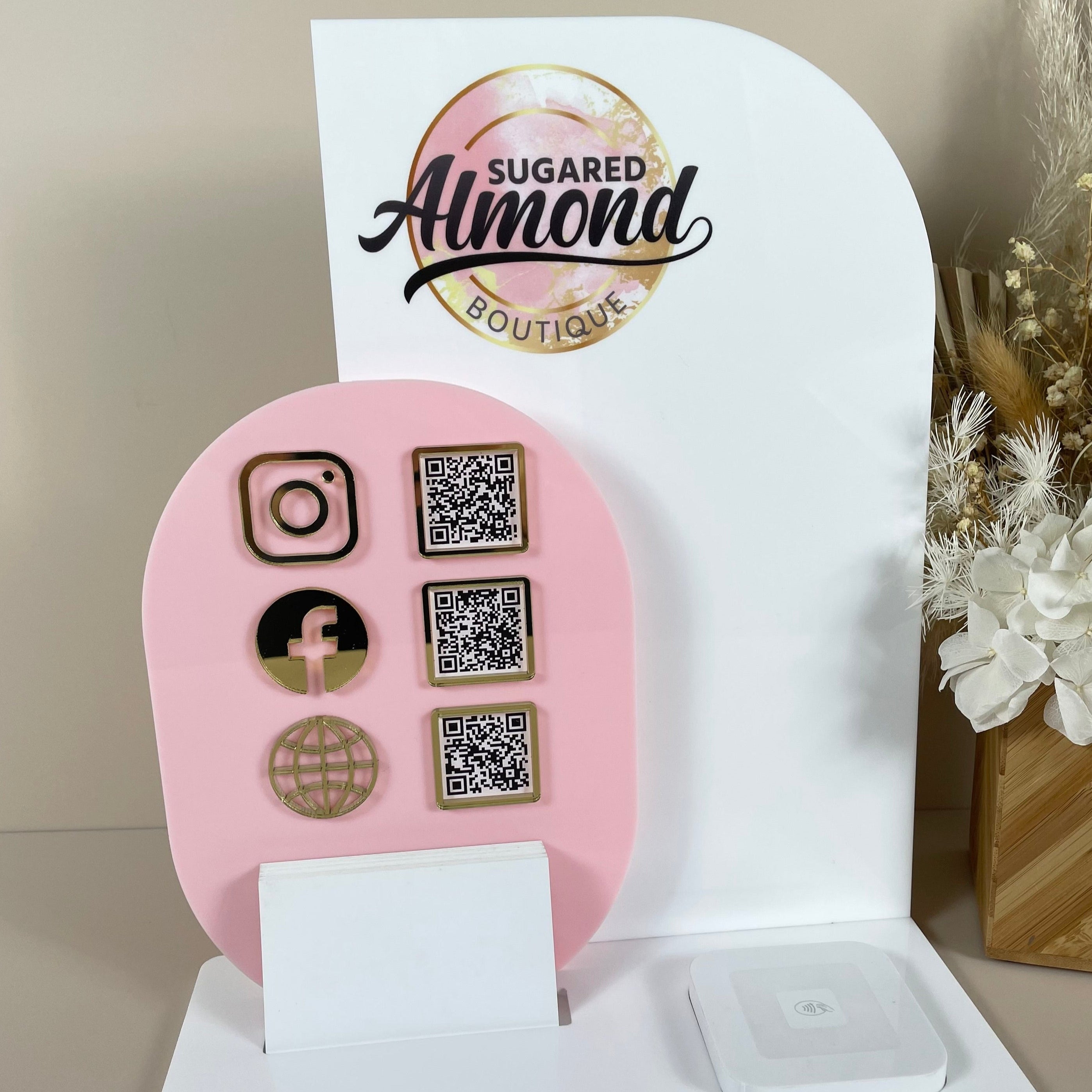 Business station - oval curve pro