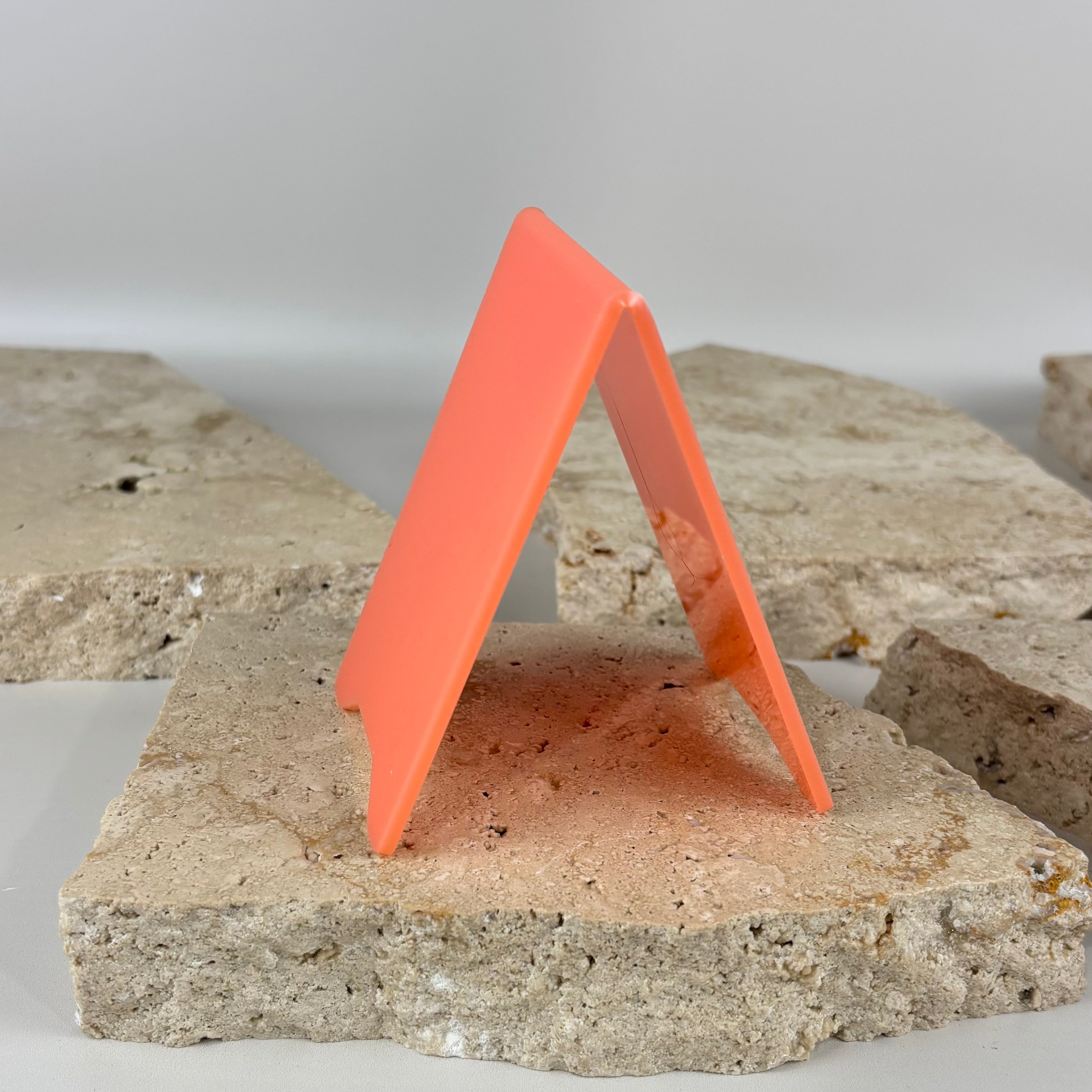 Side view of bent acrylic tabletop sign, 3mm acrylic A-frame counter display stand Australia