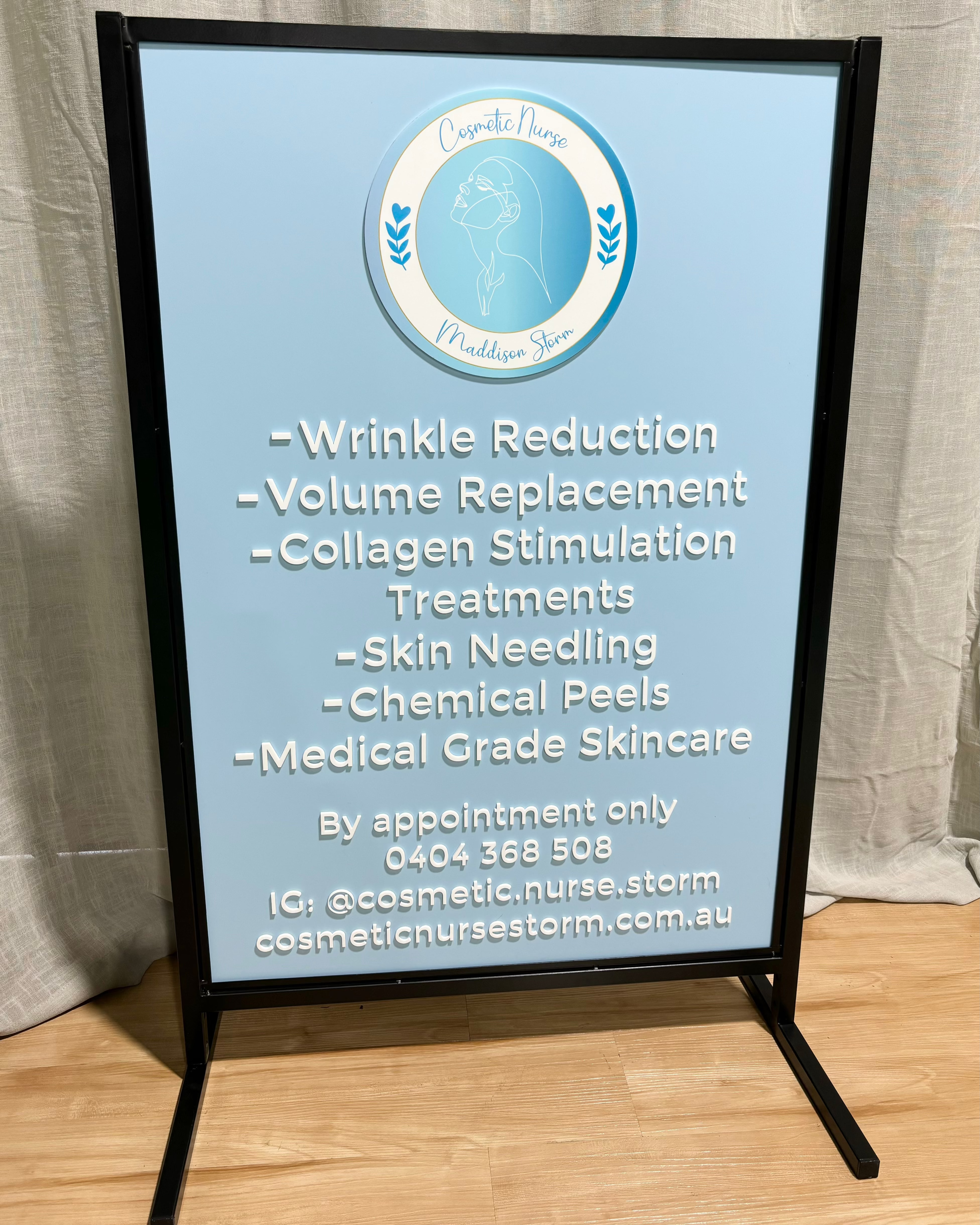 Blue 3D acrylic T frame sign with cosmetic treatment list