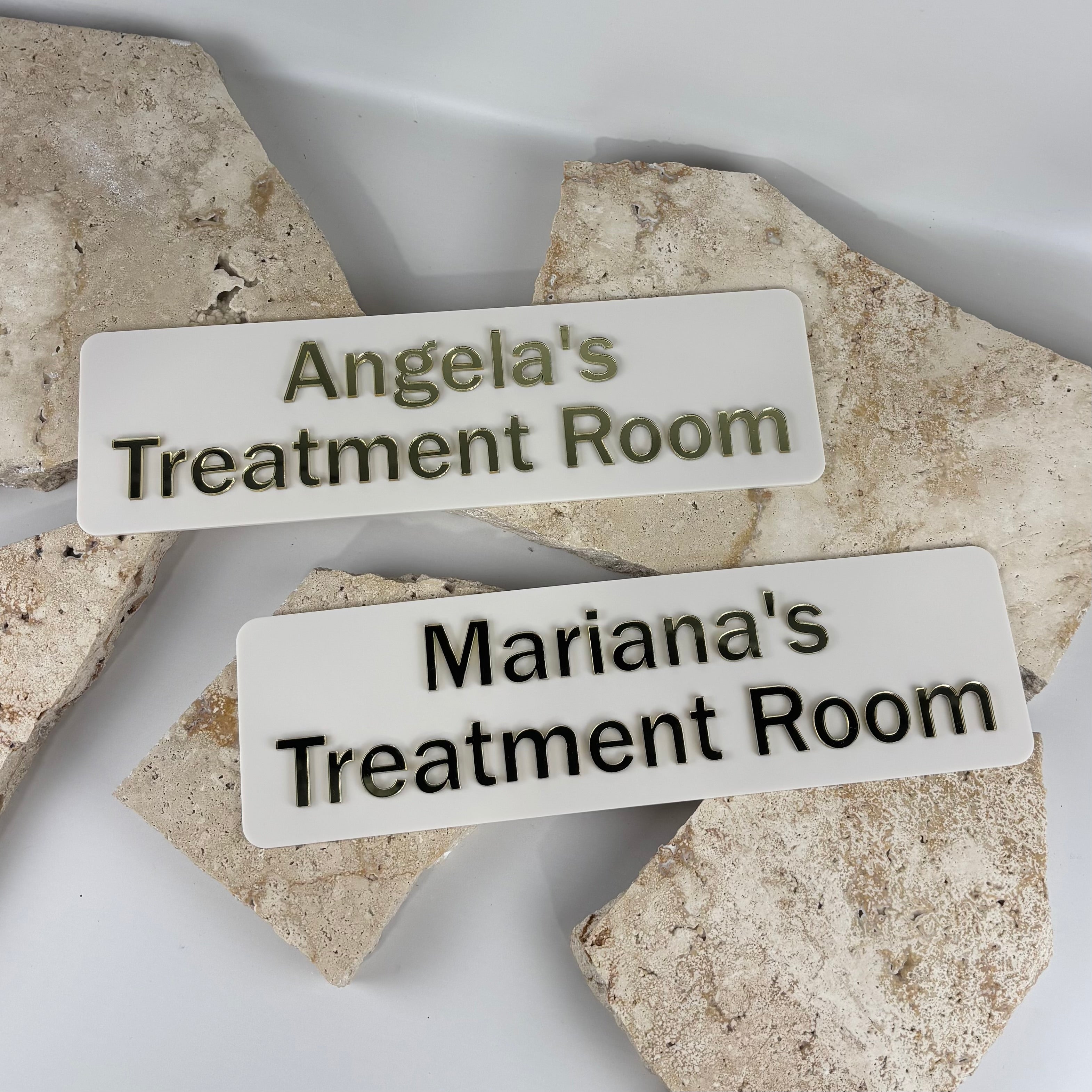 custom acrylic treatment room signs australia, personalised salon door plaques with raised lettering, white acrylic name signs for beauty clinic rooms, modern business room signage australia