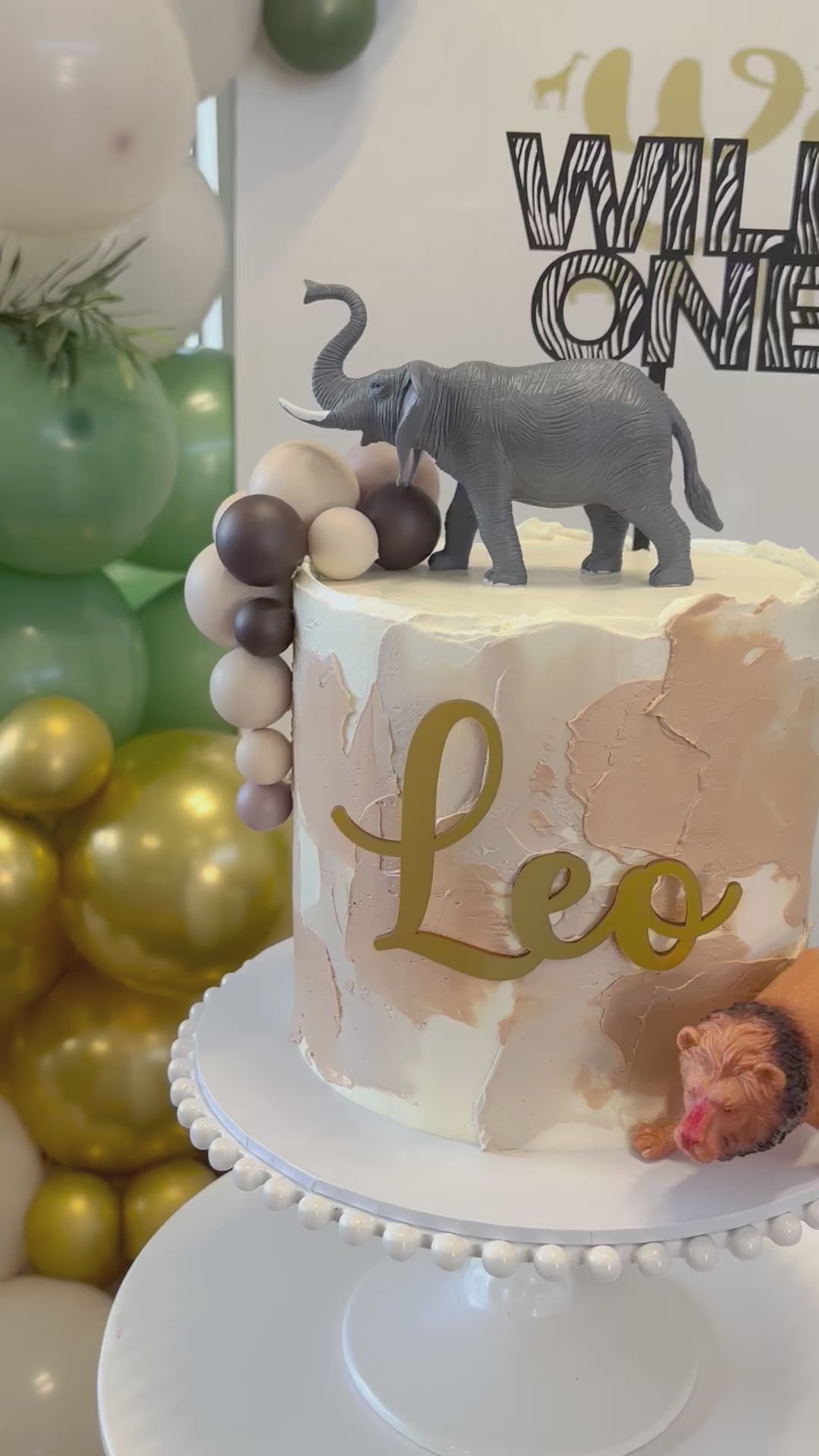 Personalised cake fropper