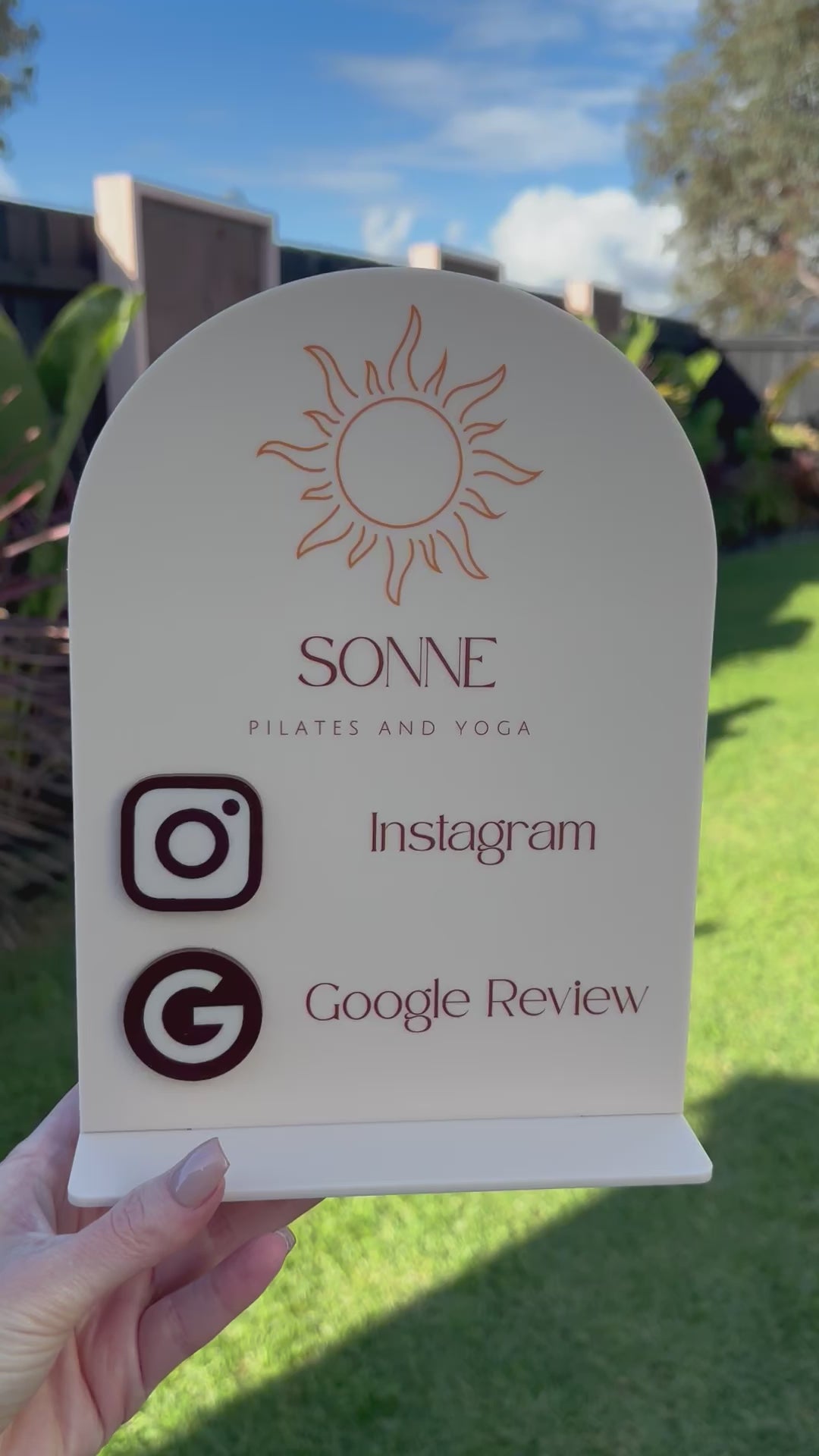 Video of NFC tap to connect sign in use – personalised business display for Instagram and Google links