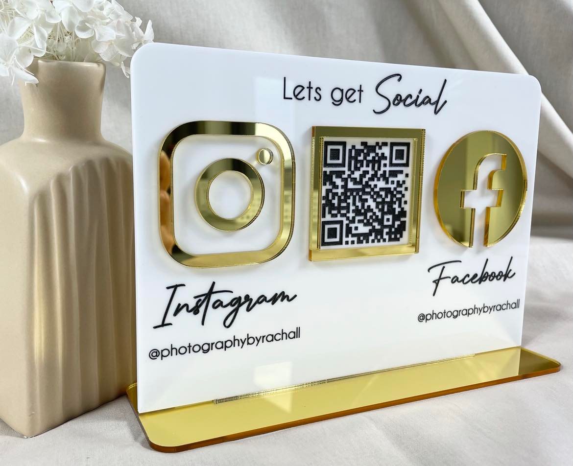 Social media stand - og