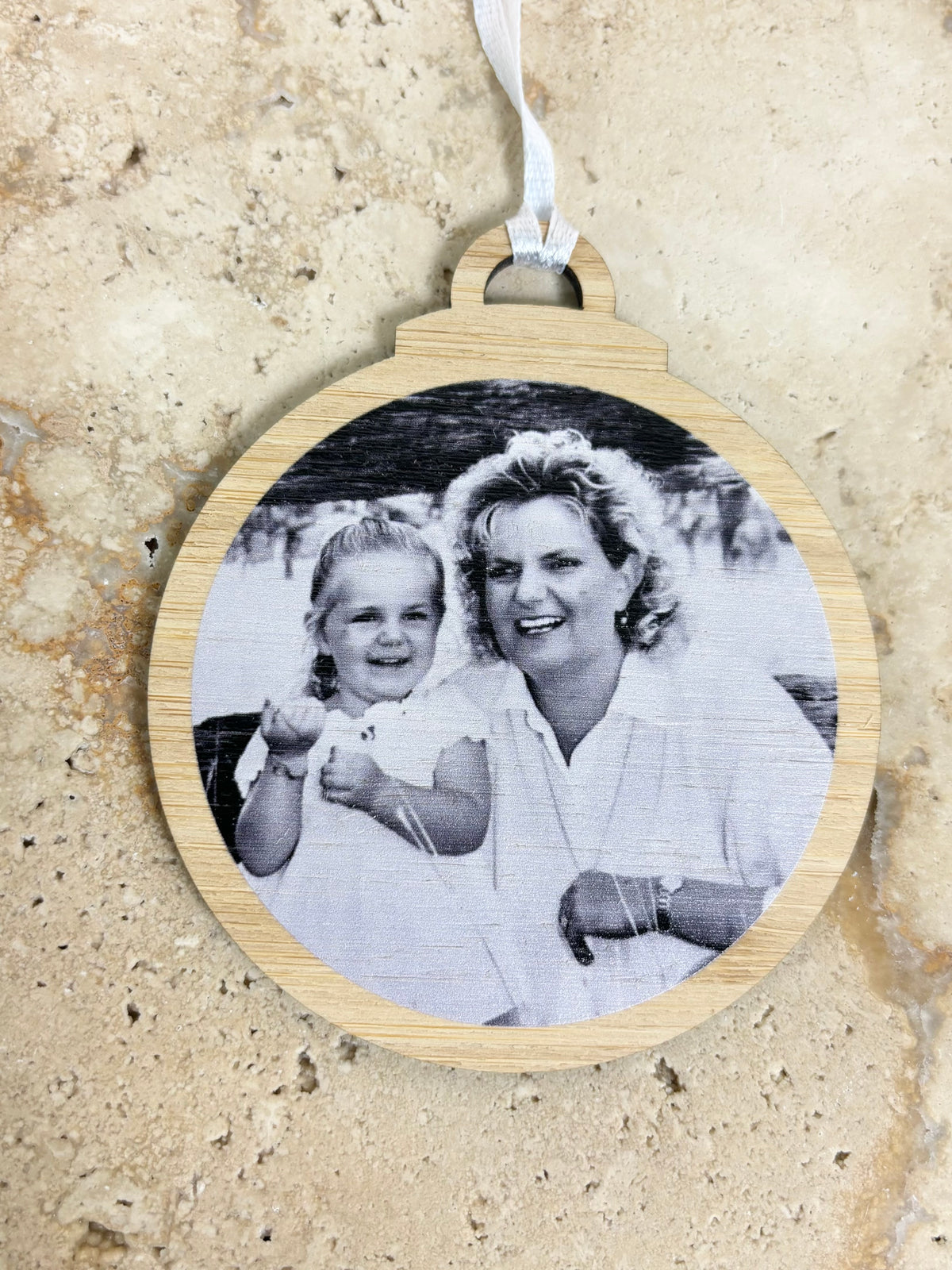 Wooden photo bauble 