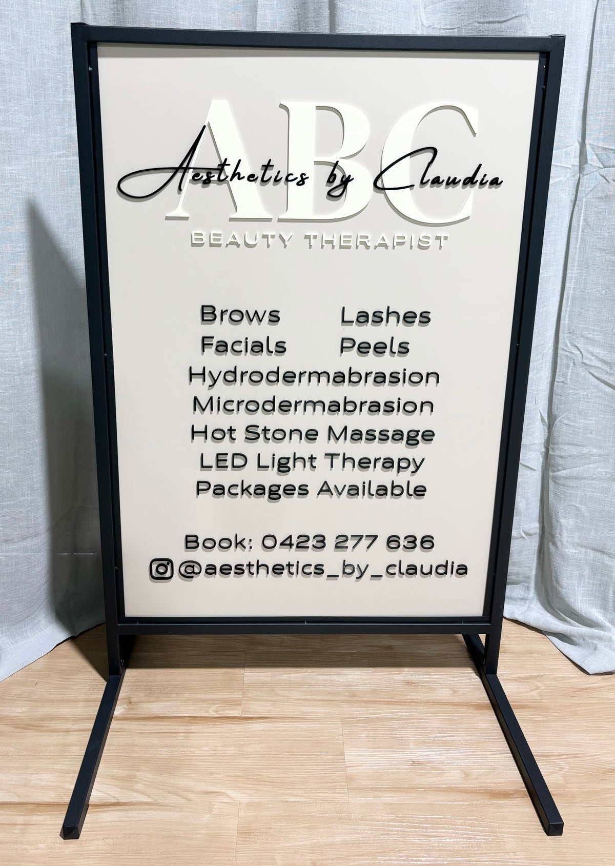 Advertising stand 