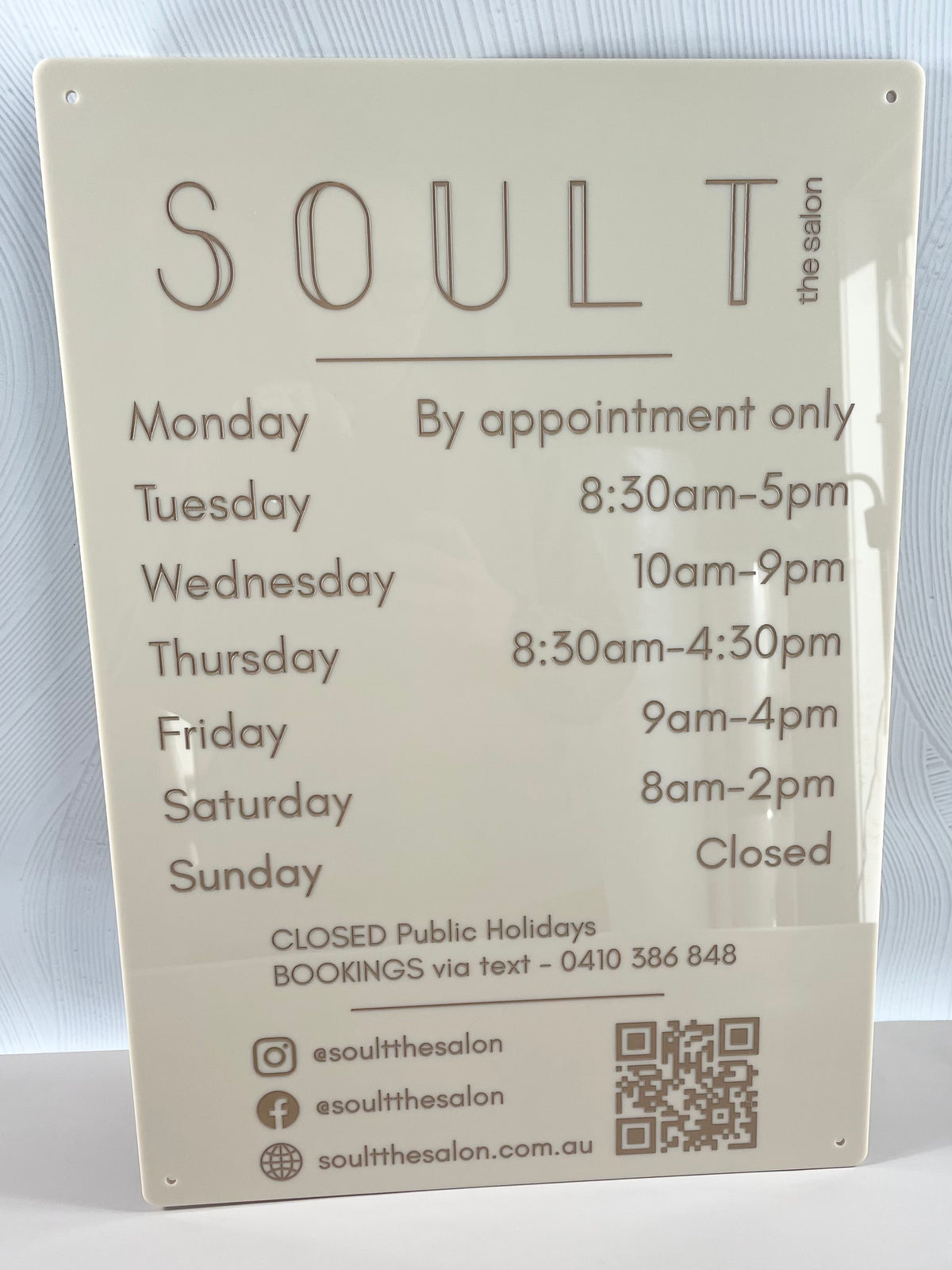 acrylic trading hours sign