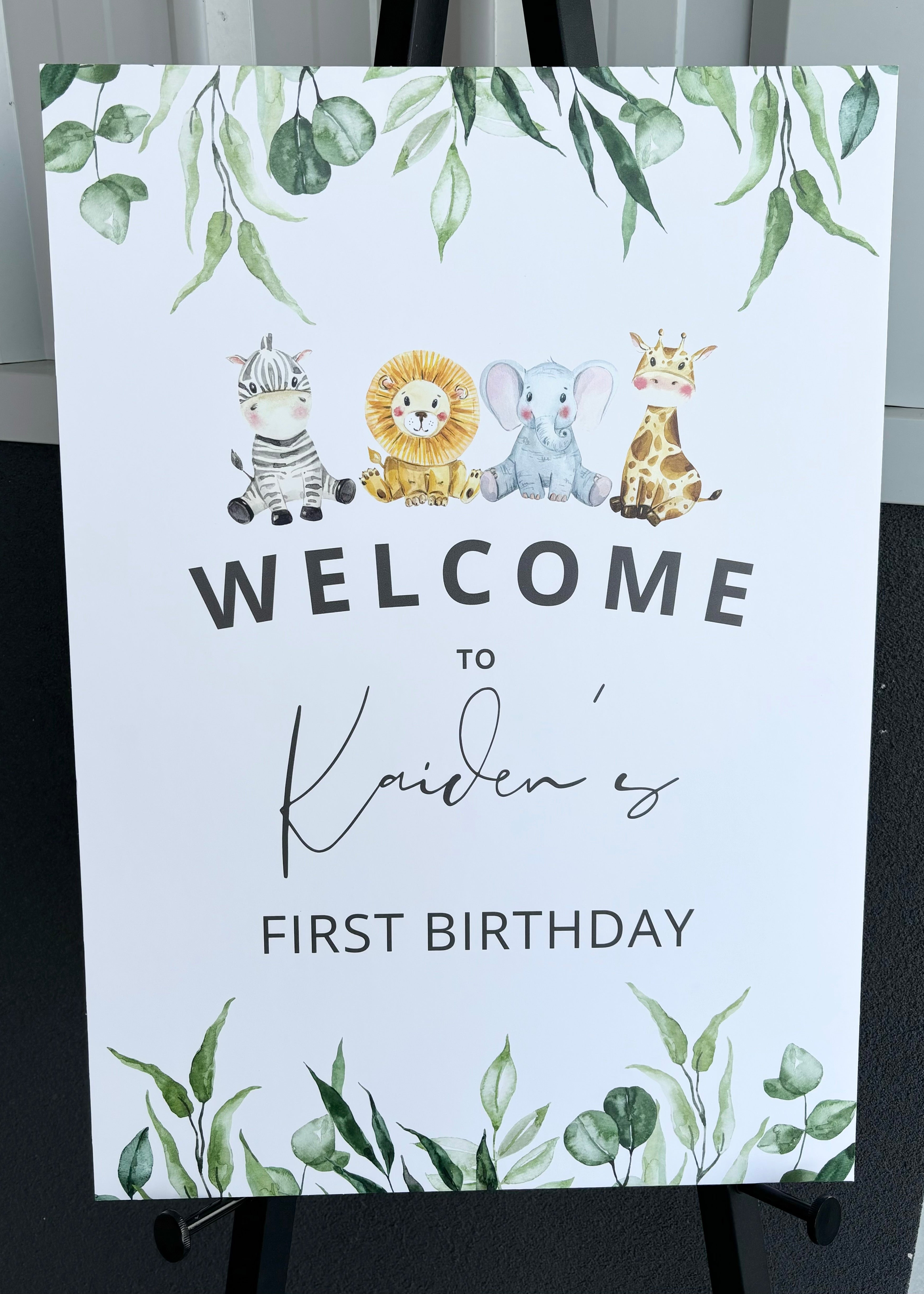 First birthday welcome sign 