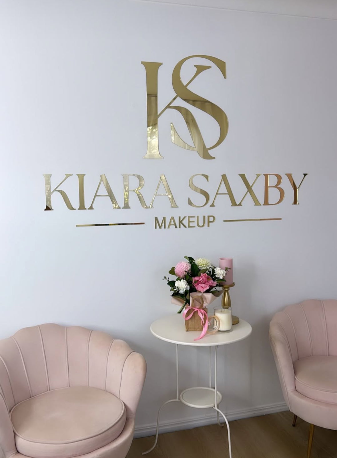 Custom lettering sign 