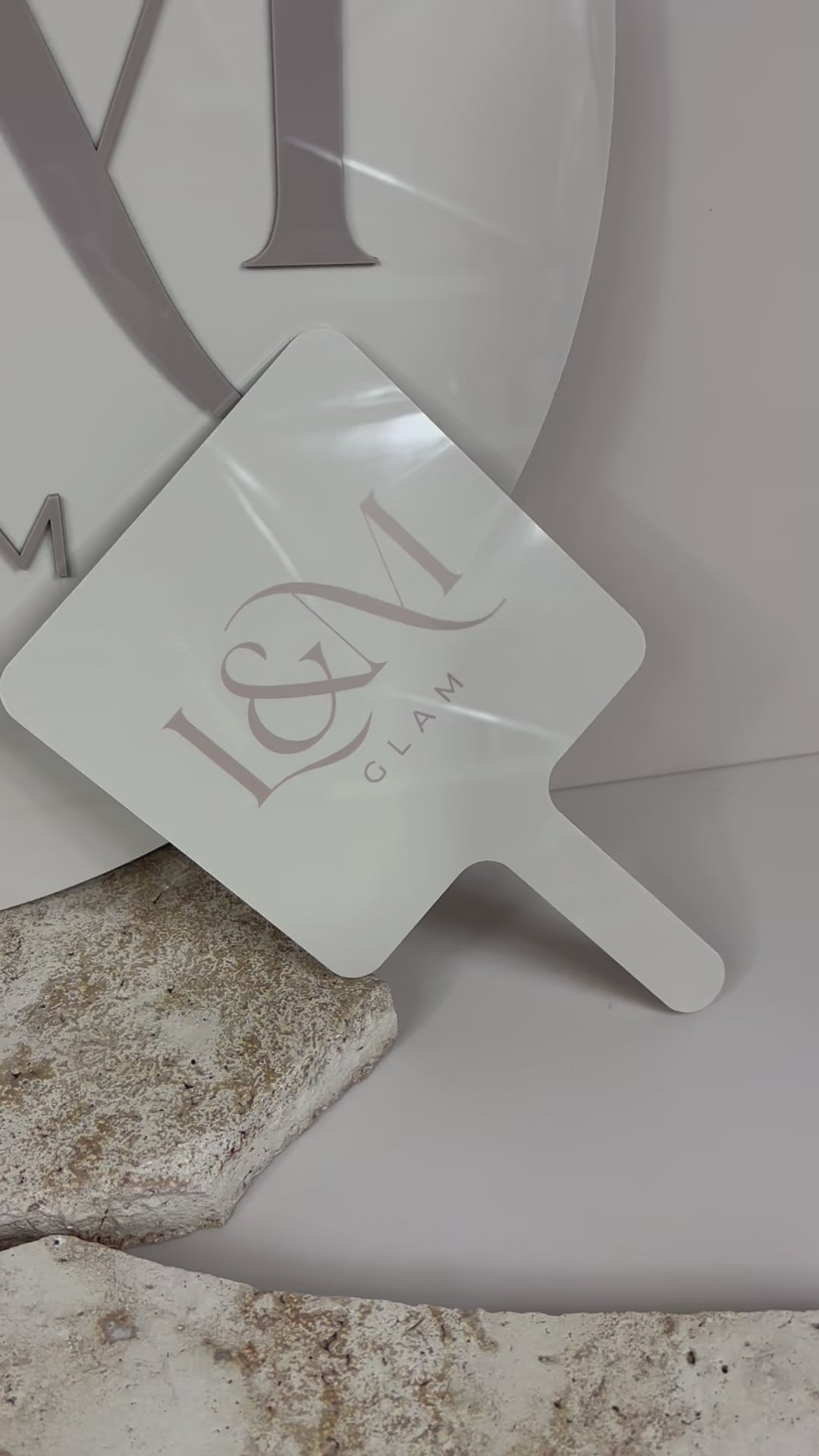 Business bundle video with L&M glam logo 