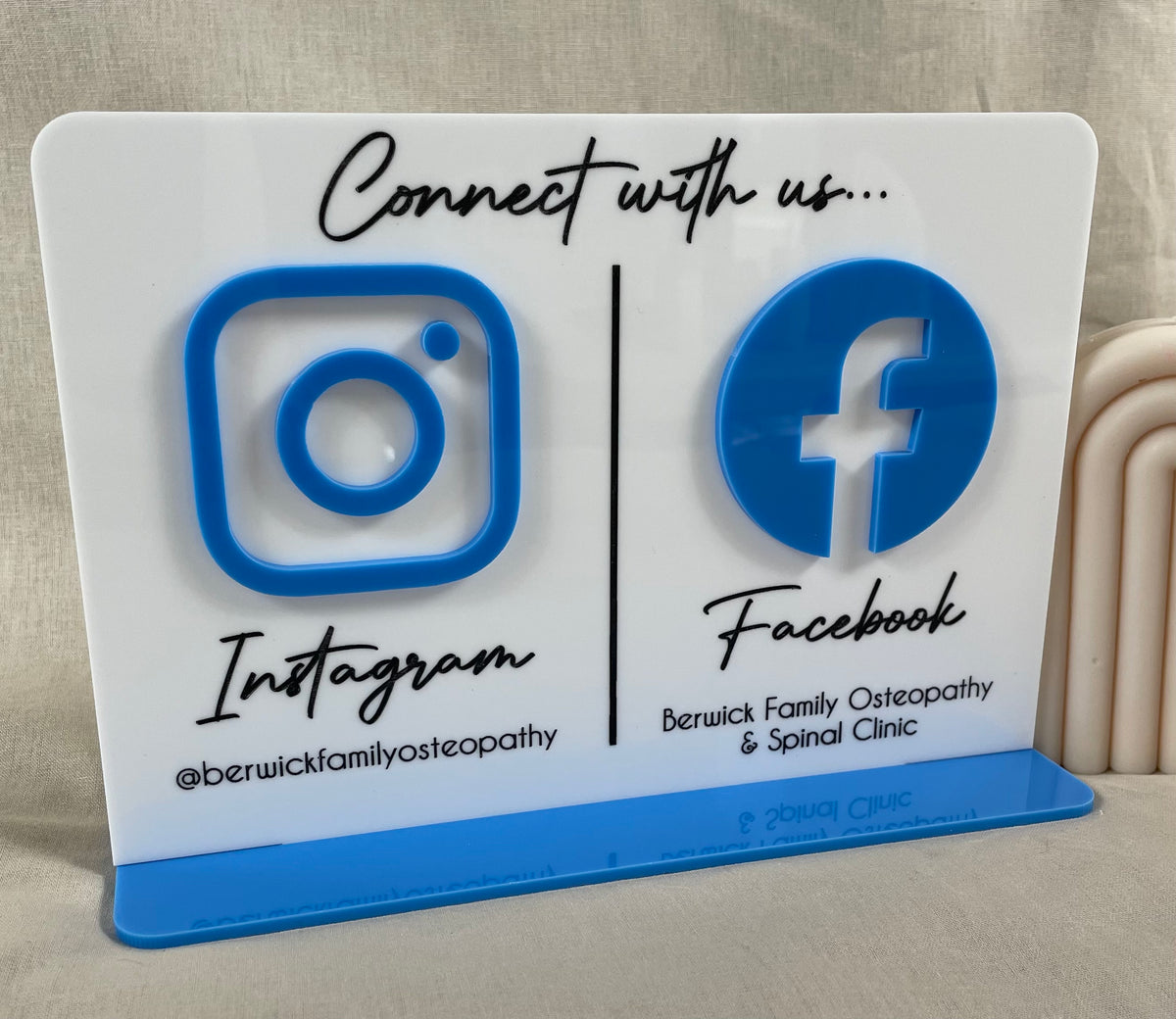 Business social media sign