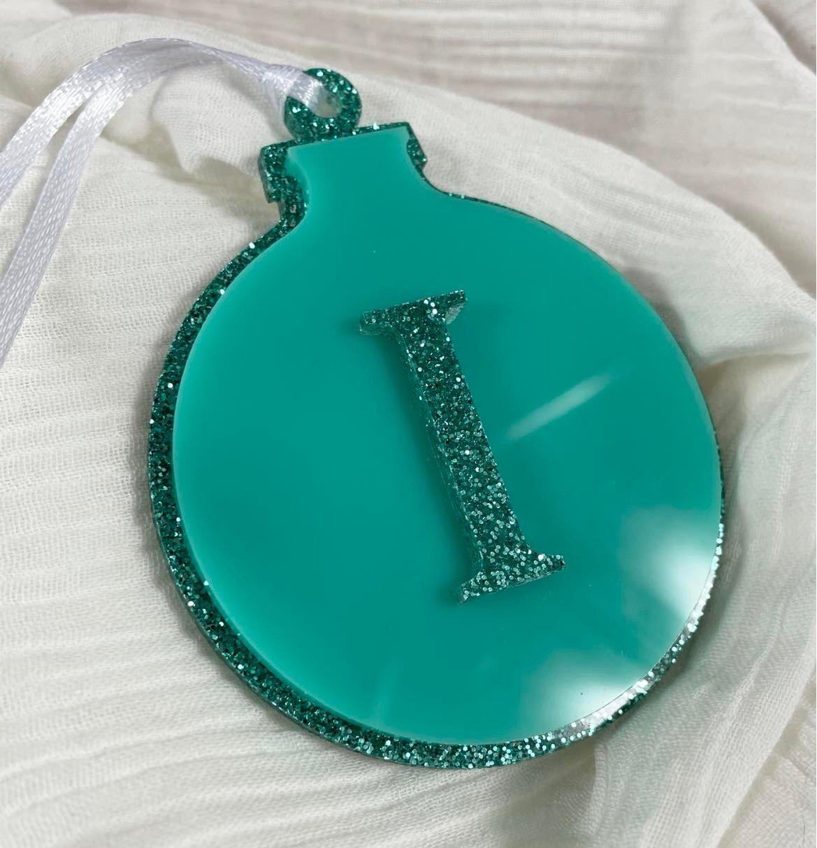 3 layer letter bauble (round)