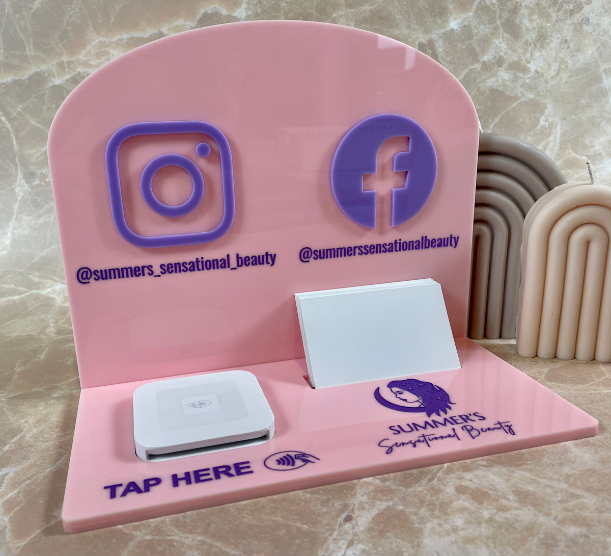 arched social media stand
